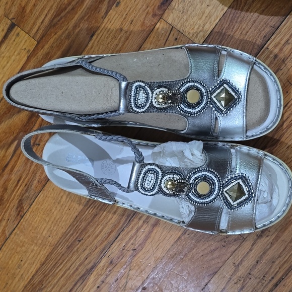 NWT Ara sandals - Picture 9 of 12